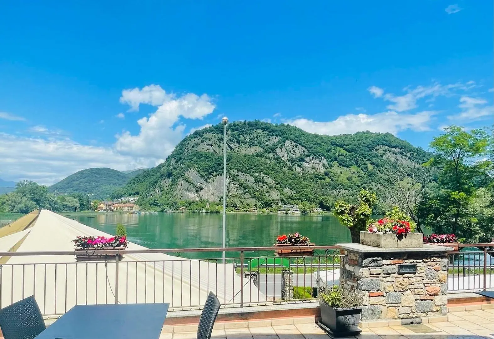 לאבנה פונטה טרסה Hotel Grotto Bagat איטליה