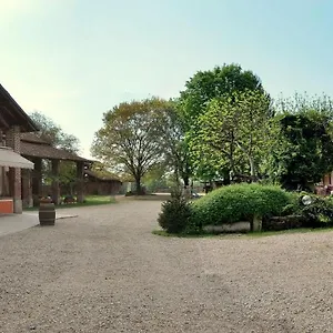 Bed & Breakfast Agriturismo Cascina Selva, Ozzero
