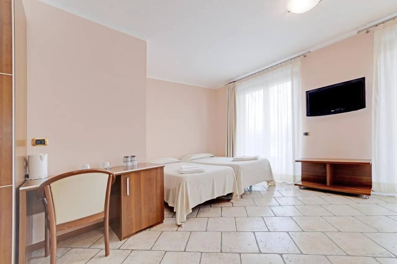 Hotel Grotto Bagat Lavena Ponte Tresa Itália