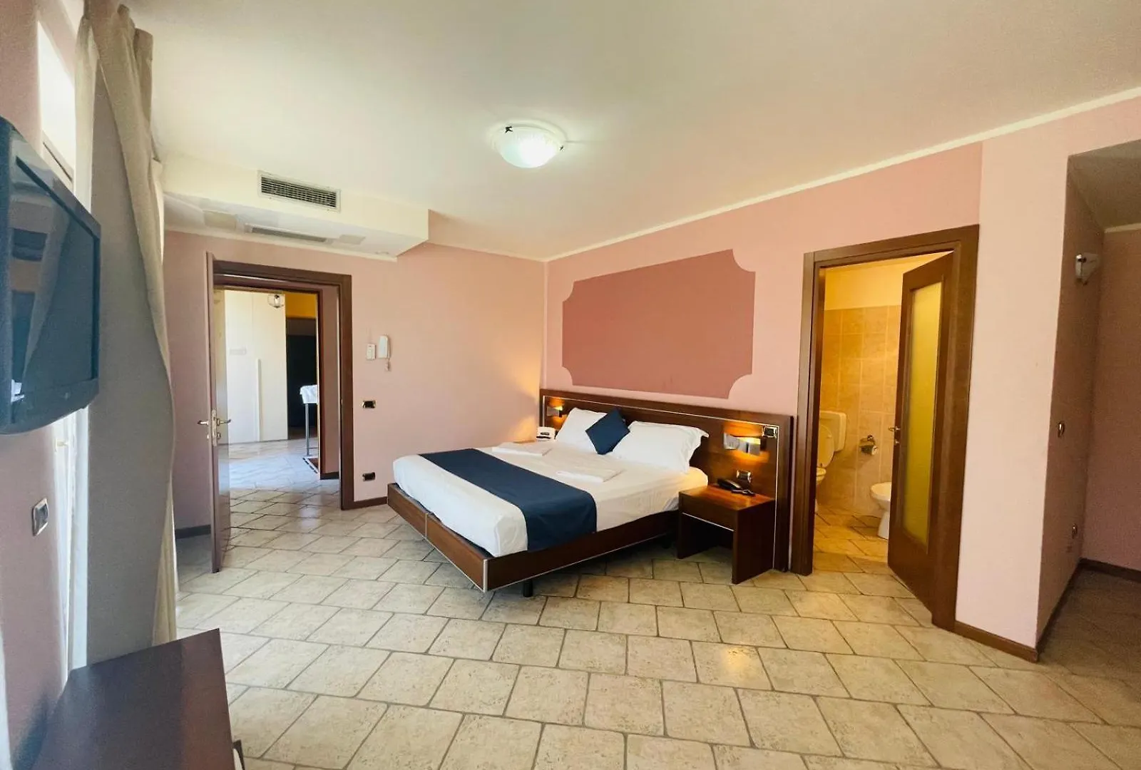 ***  Hotel Grotto Bagat Lavena Ponte Tresa Itália